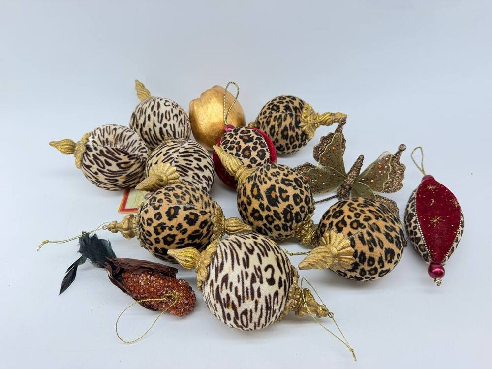 Winward Leopard Print Christmas Ornament Set Gold Plastic 1 lb